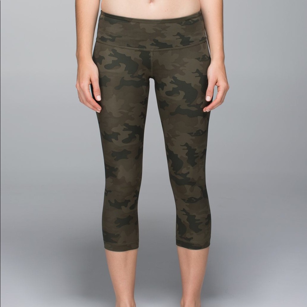 EUC luxtreme wunder under camo crop